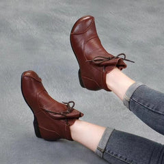 Етнически Мартинси С Връзки, Кръгли Носови И Широк Ток