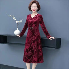 🔥👗Златиста кадифена рокля с дълъг ръкав и V-образно деколте