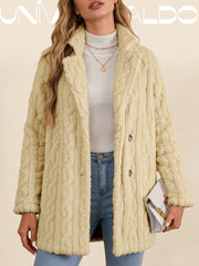 Яке с Отложна Яка, Двойни Копчета и Кашмирена Повърхност