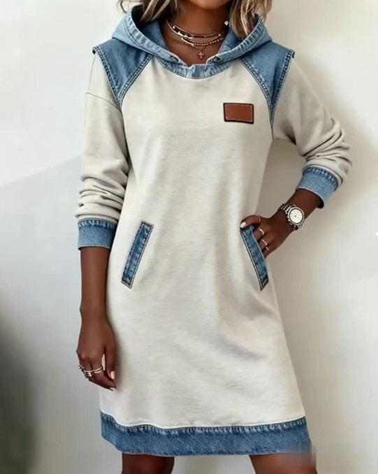 🌷🌞Ново зимно поступление: Стилна дънкова рокля с качулка, изработена от пачуърк.