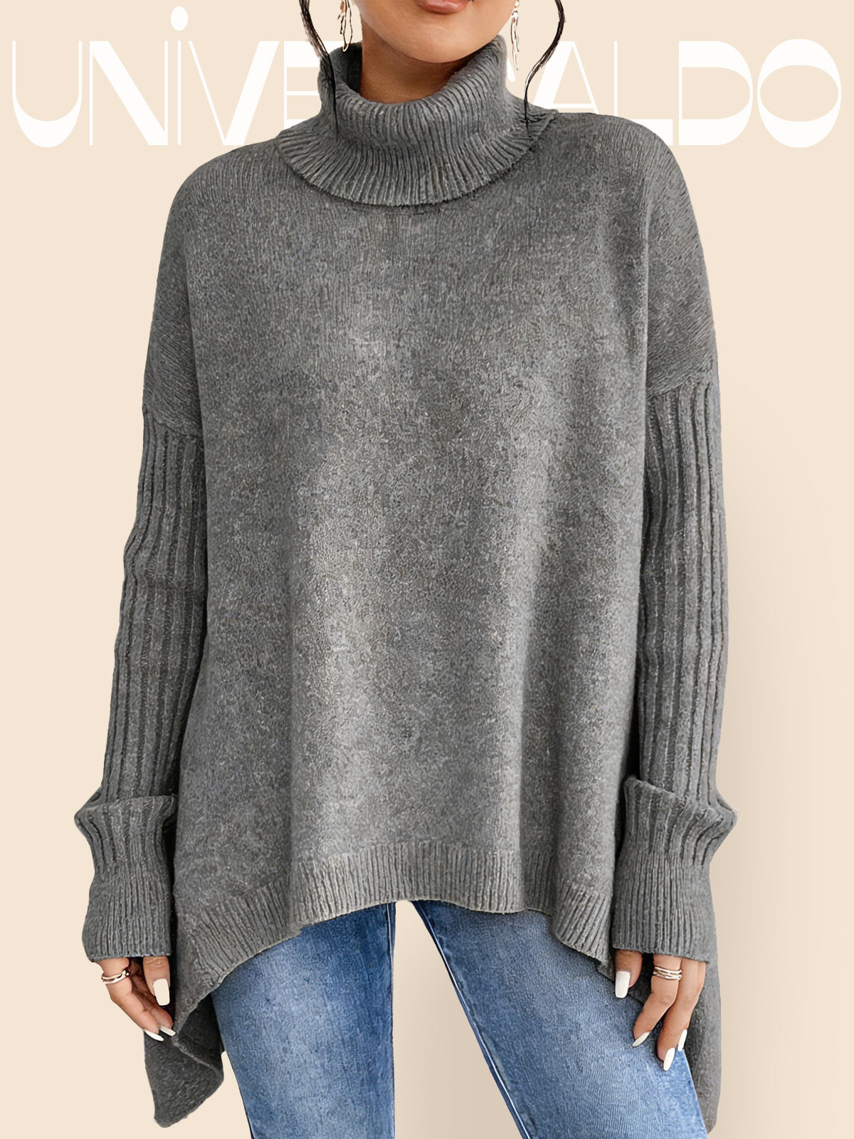 Асиметричен Плетен Пуловер с Падащи Ръкави и Висок Яка