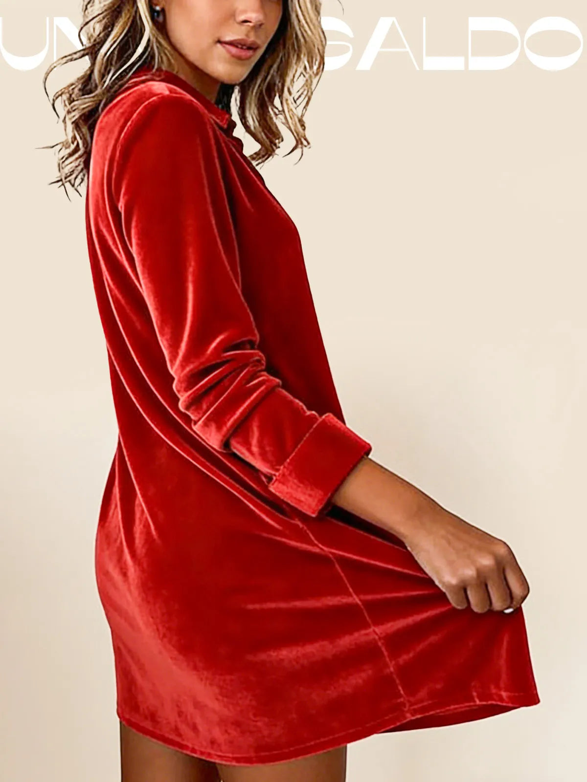 Вълнена Рокля с V-Яка и Дълъг Ръкав за Вечерни Поводи