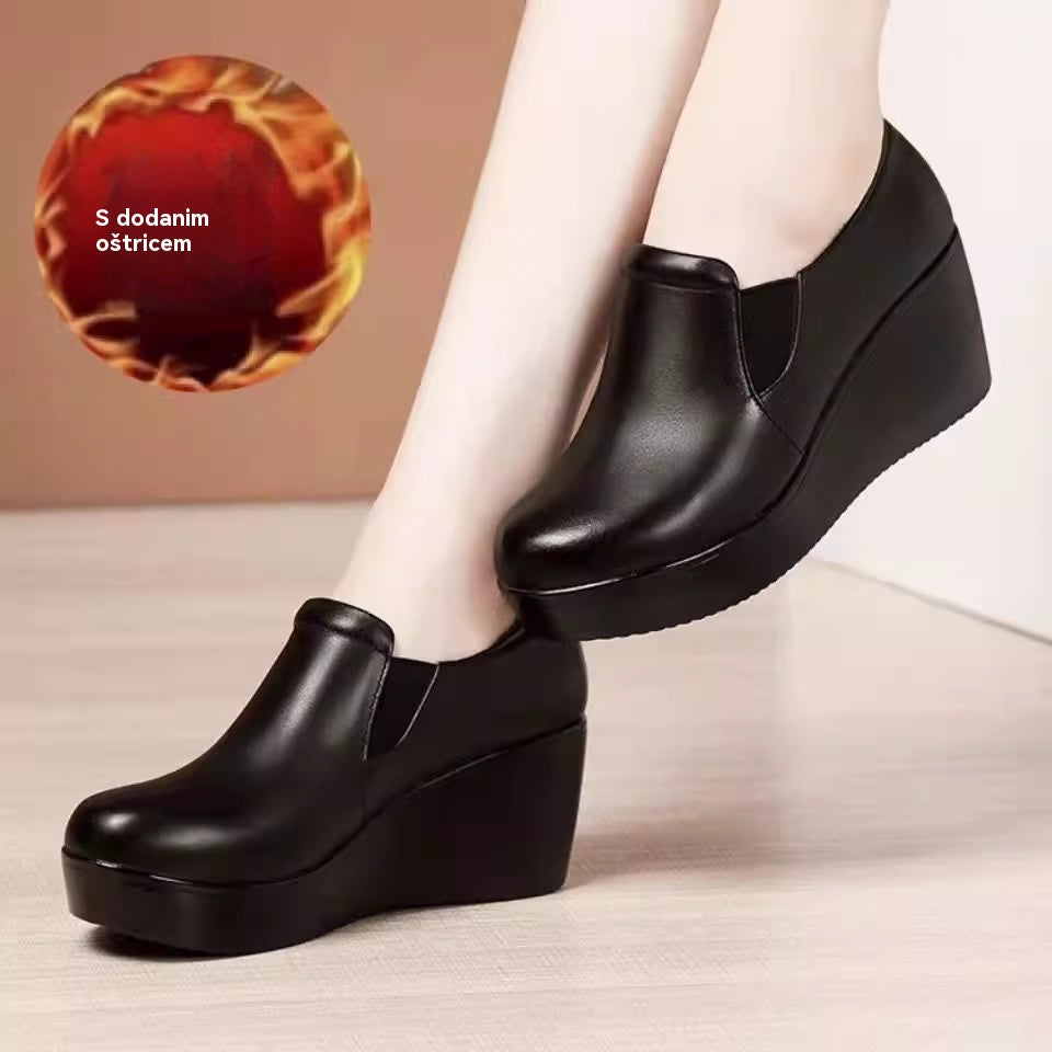 【35-40】💖🔥2025 Нови дамски обувки с дебела подметка за майки на средна и по-възрастни години👟 кожени обувки с плосък ток, неплъзгащи се, удобни и ежедневни, без чорап