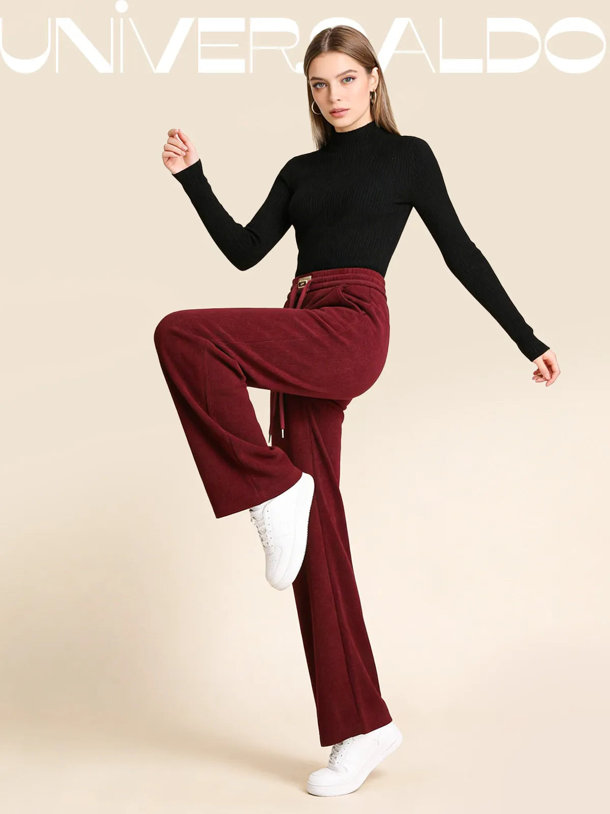 Панталони с Висока Талия, Широк Крой и Прав Силует