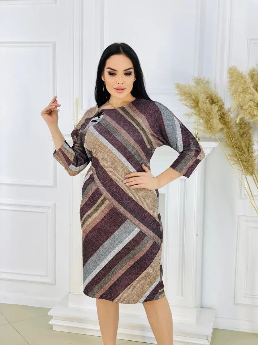 👗🍂 Нова есенна елегантна рокля с кръгло деколте и райета