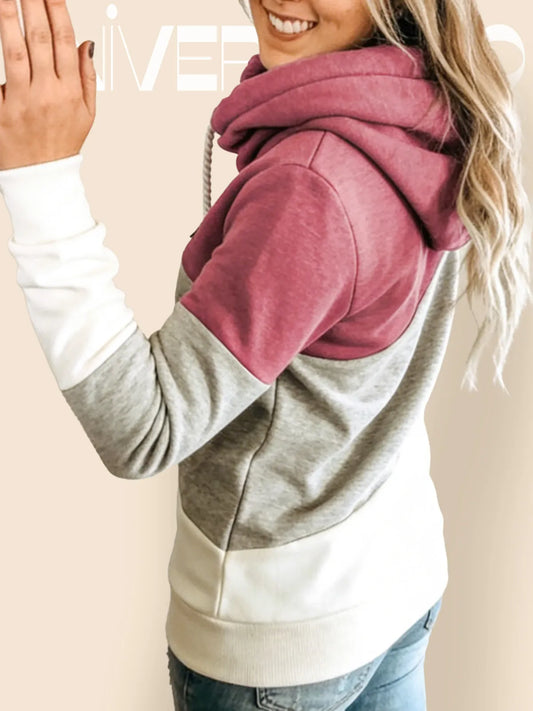 Суитшърт с Качулка и Комбинирани Материали в Свободен Крой