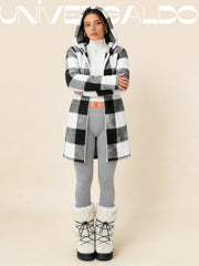 Двустранно Яке с Каре и Кашмирена Повърхност