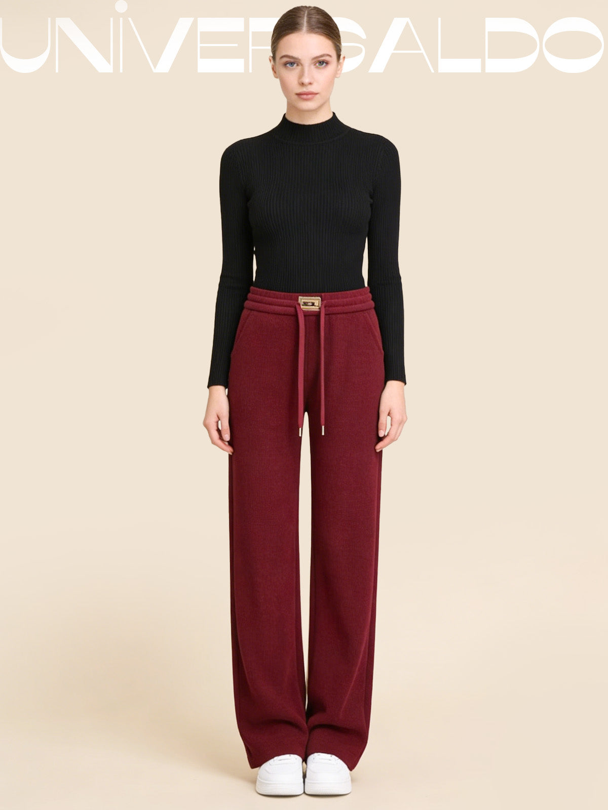 Панталони с Висока Талия, Широк Крой и Прав Силует