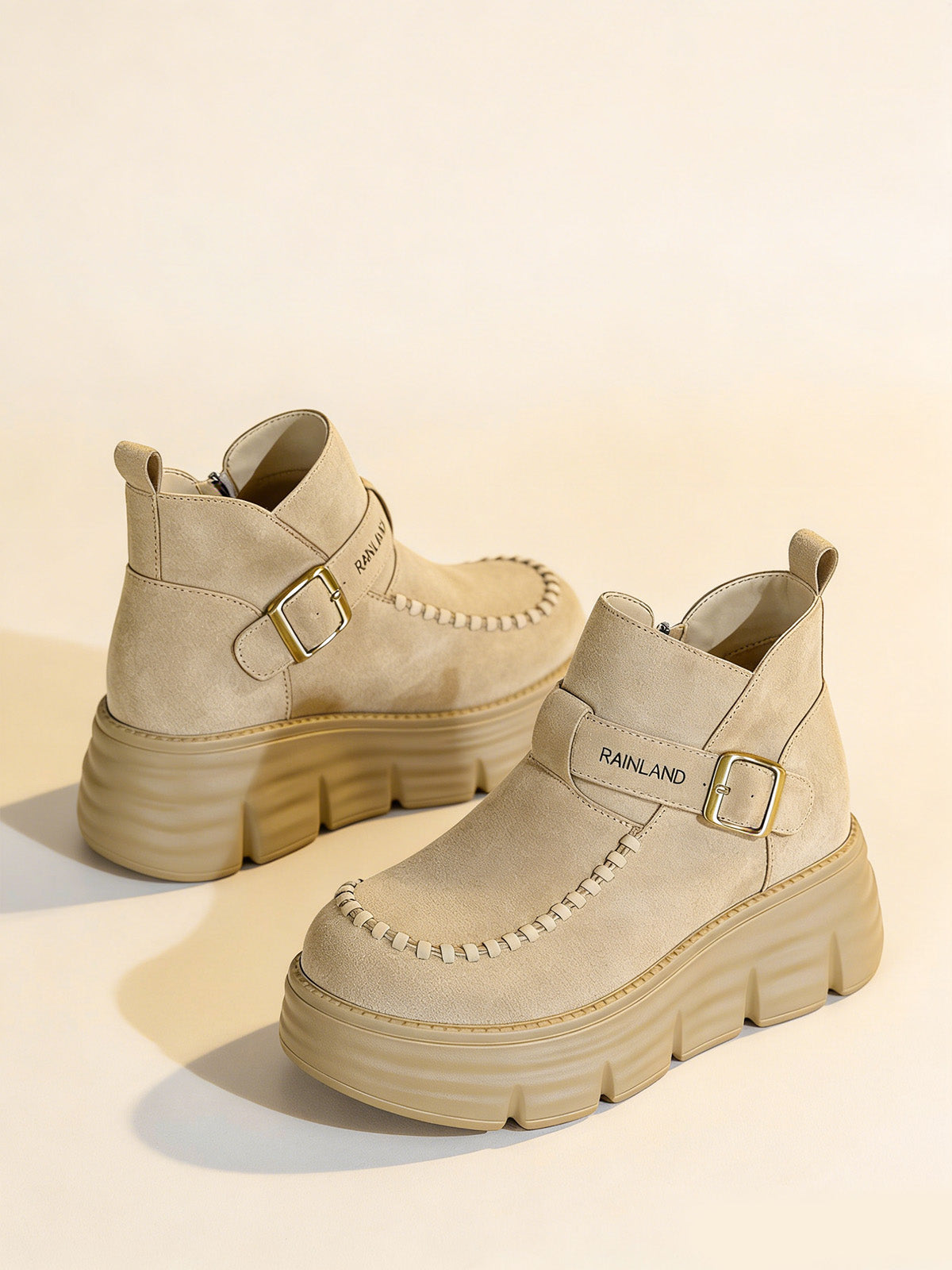 Топли Мартинси с Дебела Подметка